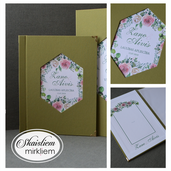 Olīvzaļas krāsas laulības apliecības mape ar sešstūra rāmi un vārdiem "Zane un Aivis"