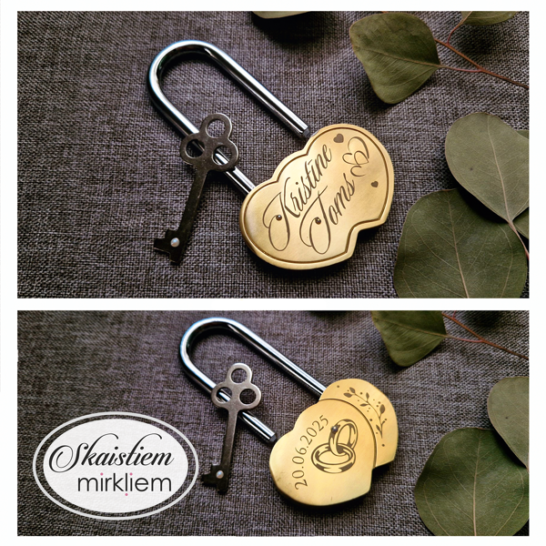Gravēta slēdzene Kristīne un Toms ar unikālu kaligrāfijas fontu, gredzeniem, datumu
