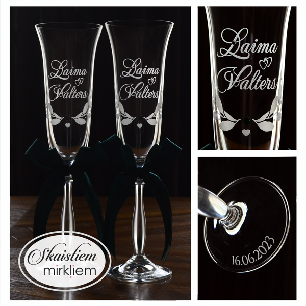 Kāzu glāzes Laimai un Valteram ar eikalipta lapu gravējumu un elegantām zaļām lentēm