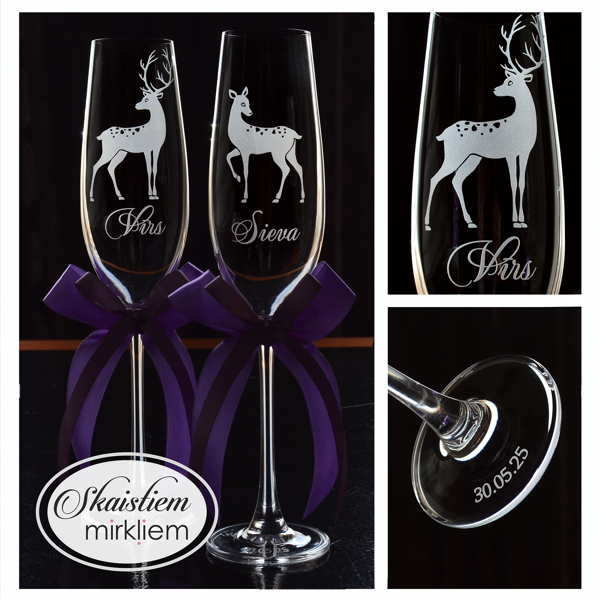 Kāzu glāzes ar briežu siluetiem un gravējumu "Vīrs" un "Sieva", ar violetām lentēm