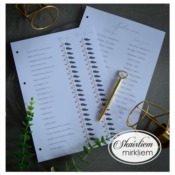 Sievas un vīra viesu grāmatas iekšlapas ar jautājumu sadaļu vienam par otru