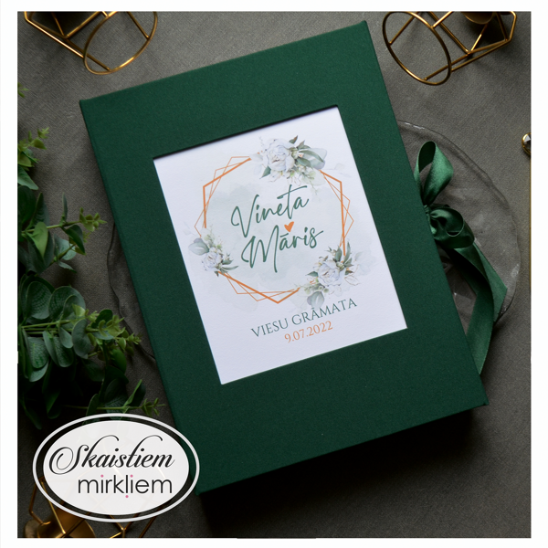 Personalizējamas viesu grāmatas ar zaļu audumu un peoniju, eikalipta dizainu