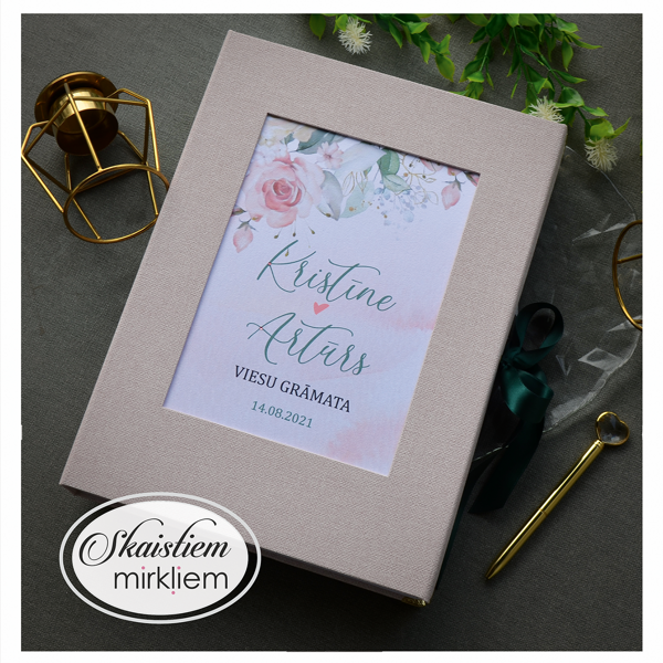 Eleganta viesu grāmata ar akvareļu stila ziedu printu un pieskaņotu lenti