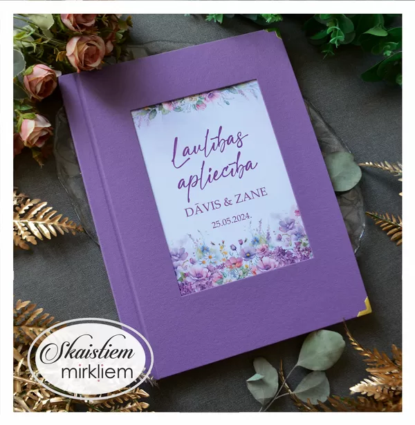 laulības apliecības vāki violetos toņos