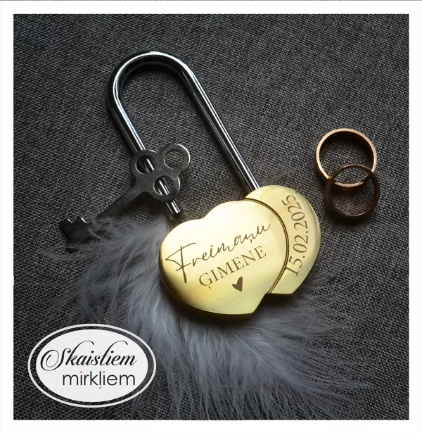 Personalizēta slēdzene Freimaņu ģimenei ar datumu