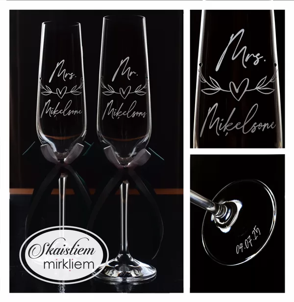 Kāzu glāzes ar personalizētu uzvārda gravējumu un "Mr. & Mrs." tituliem svinīgam mirklim