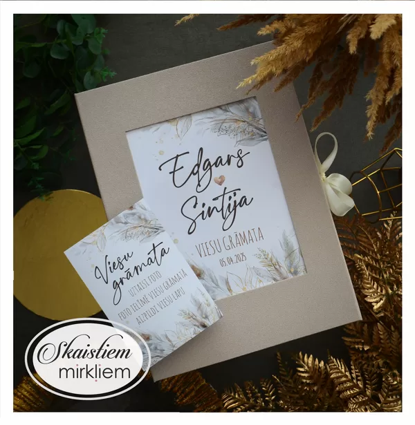 Viesu grāmata ar personalizētu vāku un anketām viesu novēlējumiem boho kāzu tematikā